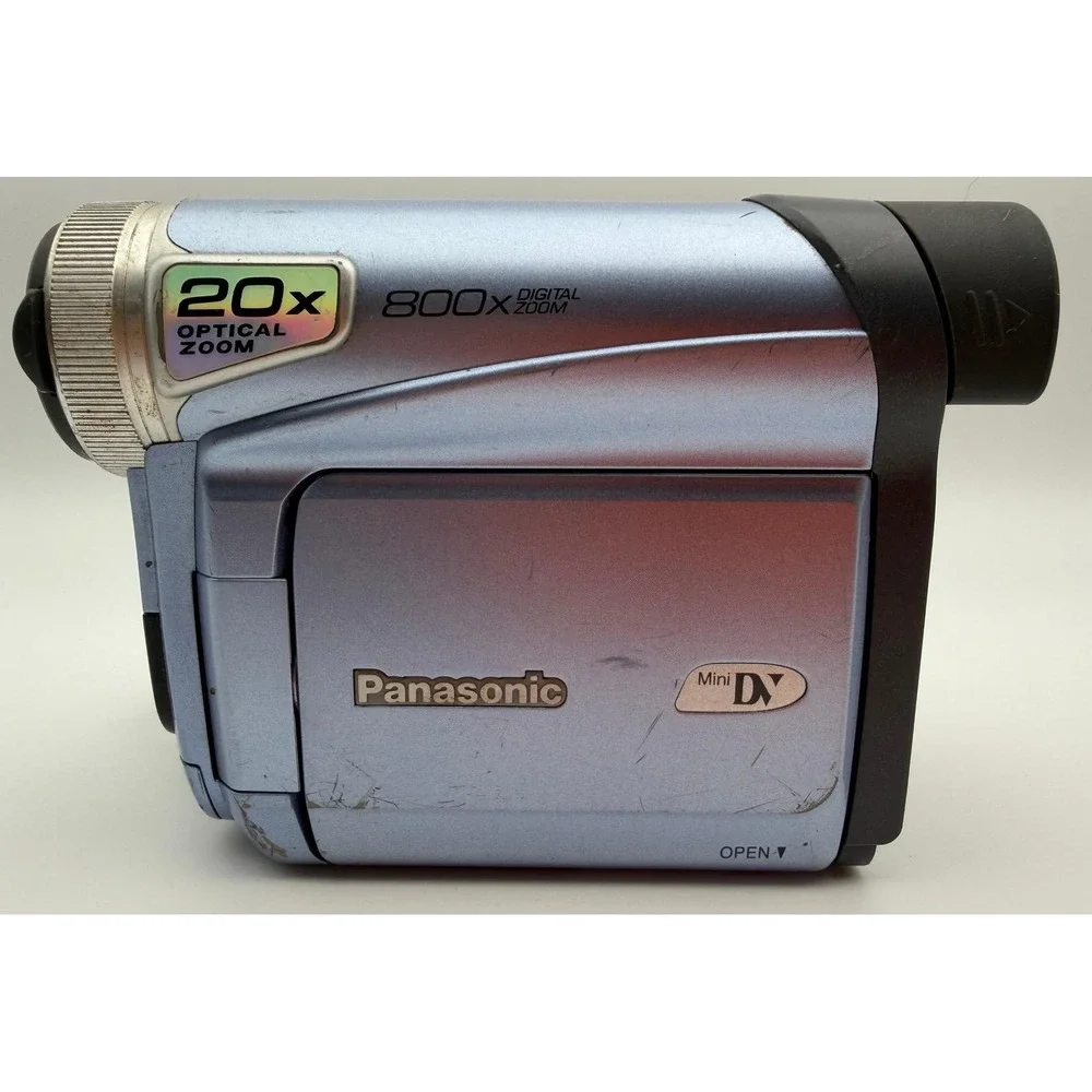 Panasonic PV-GS9 MiniDV Palmcorder Camcorder Blue 20x Optical Zoom 800x Digital